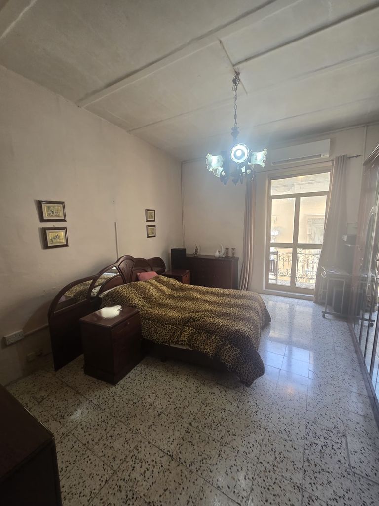 Charming Freehold 60 sqm 1-Bedroom Apartment in Valletta