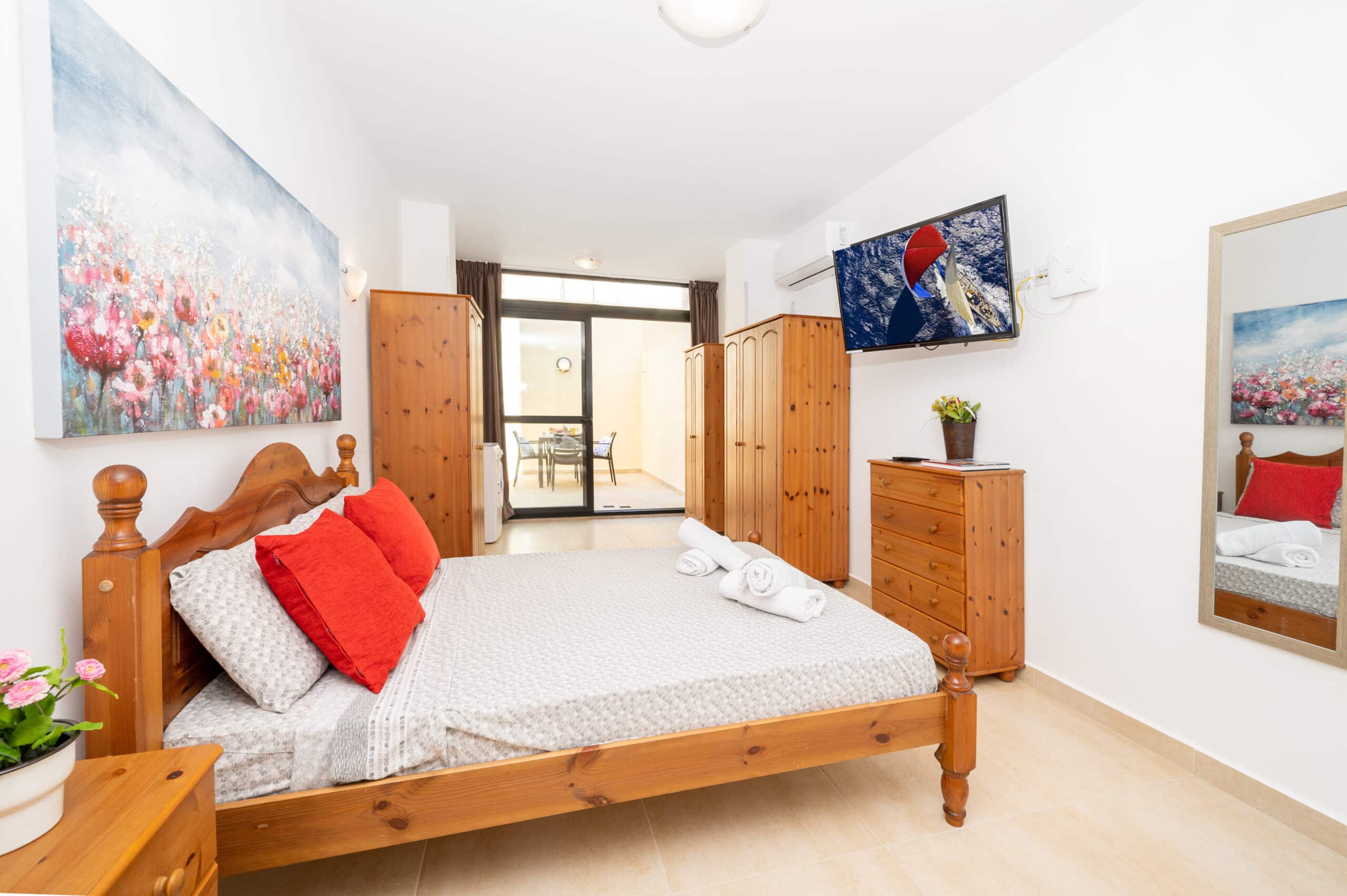 Sea Bliss Maisonette on the Ground Floor Close to the Sea – Bugibba