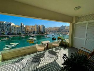 Beautiful Furnished 2-Bedroom Apartment with Sea Views in St Julians