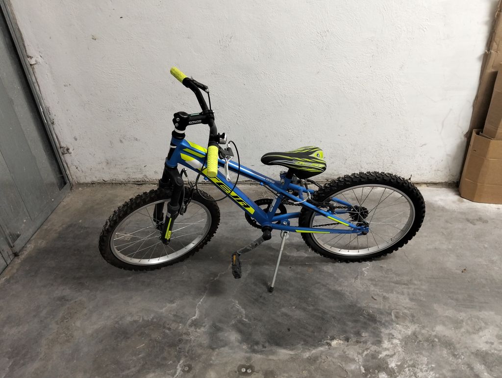 2 bicycles €100 each