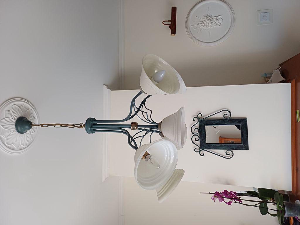 Iron chandlier