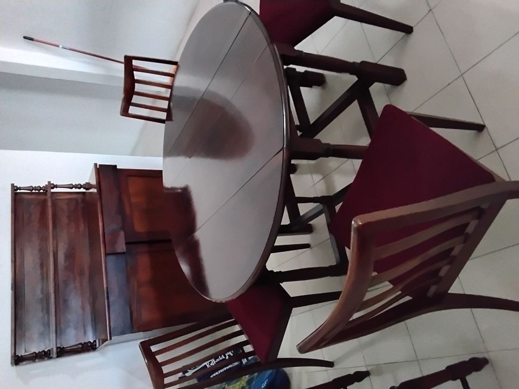 Table and 4 chairs