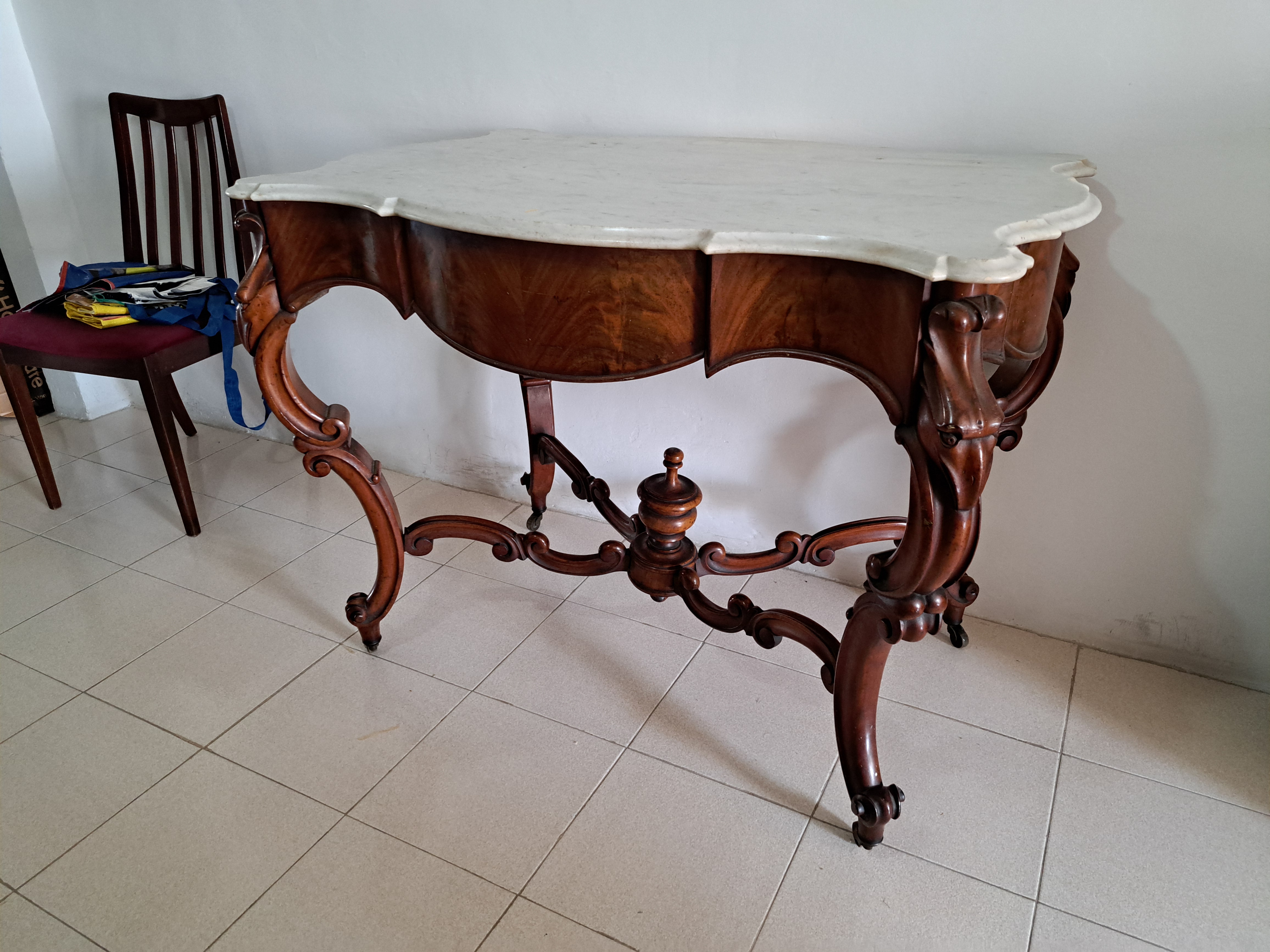 Sotto specchio