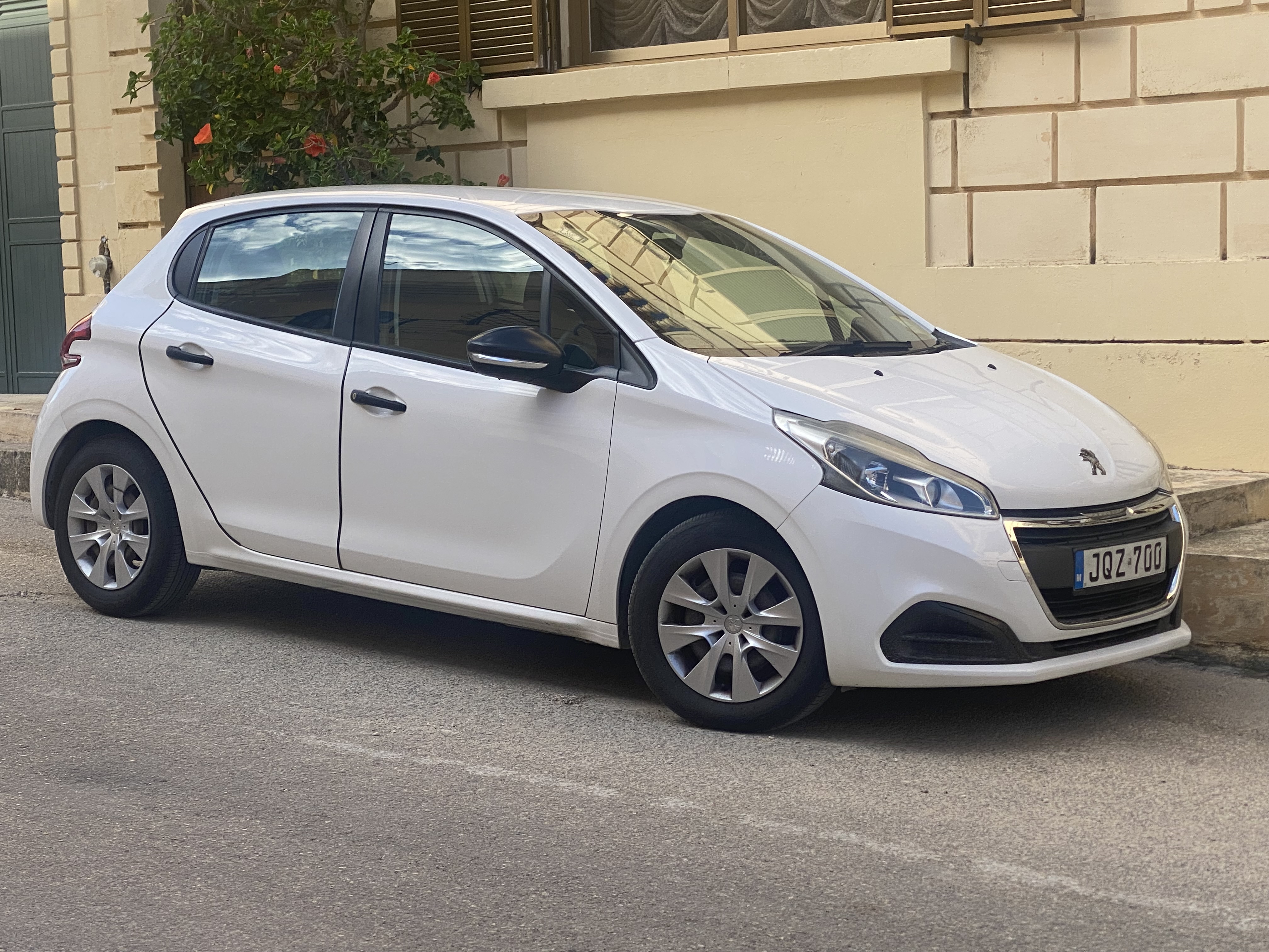Peugeot 208 Second Hand for sale