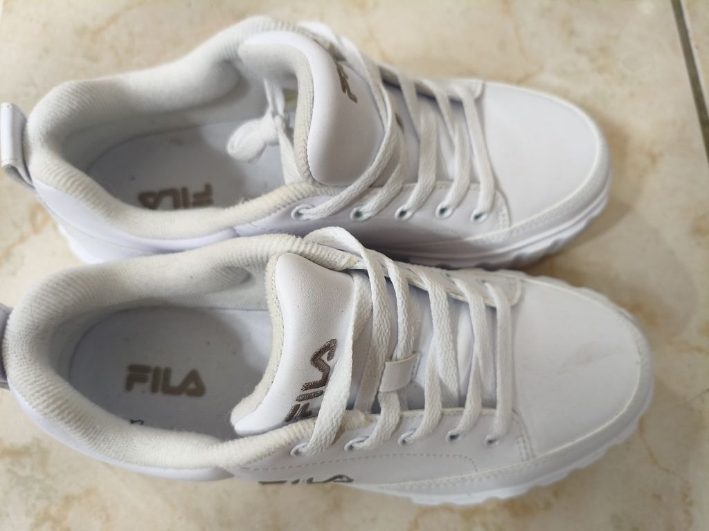 FILA original white trainers