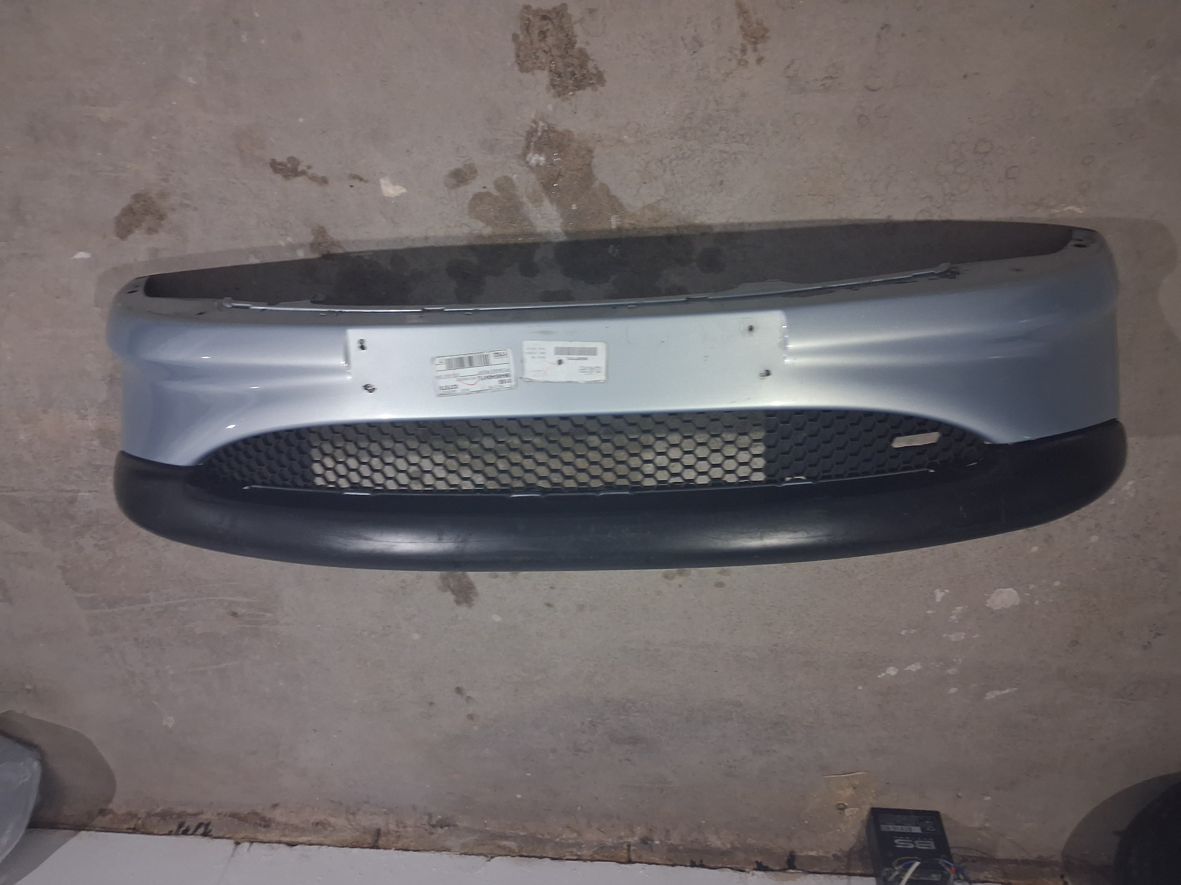 Peugeot 206 2003 front bumper