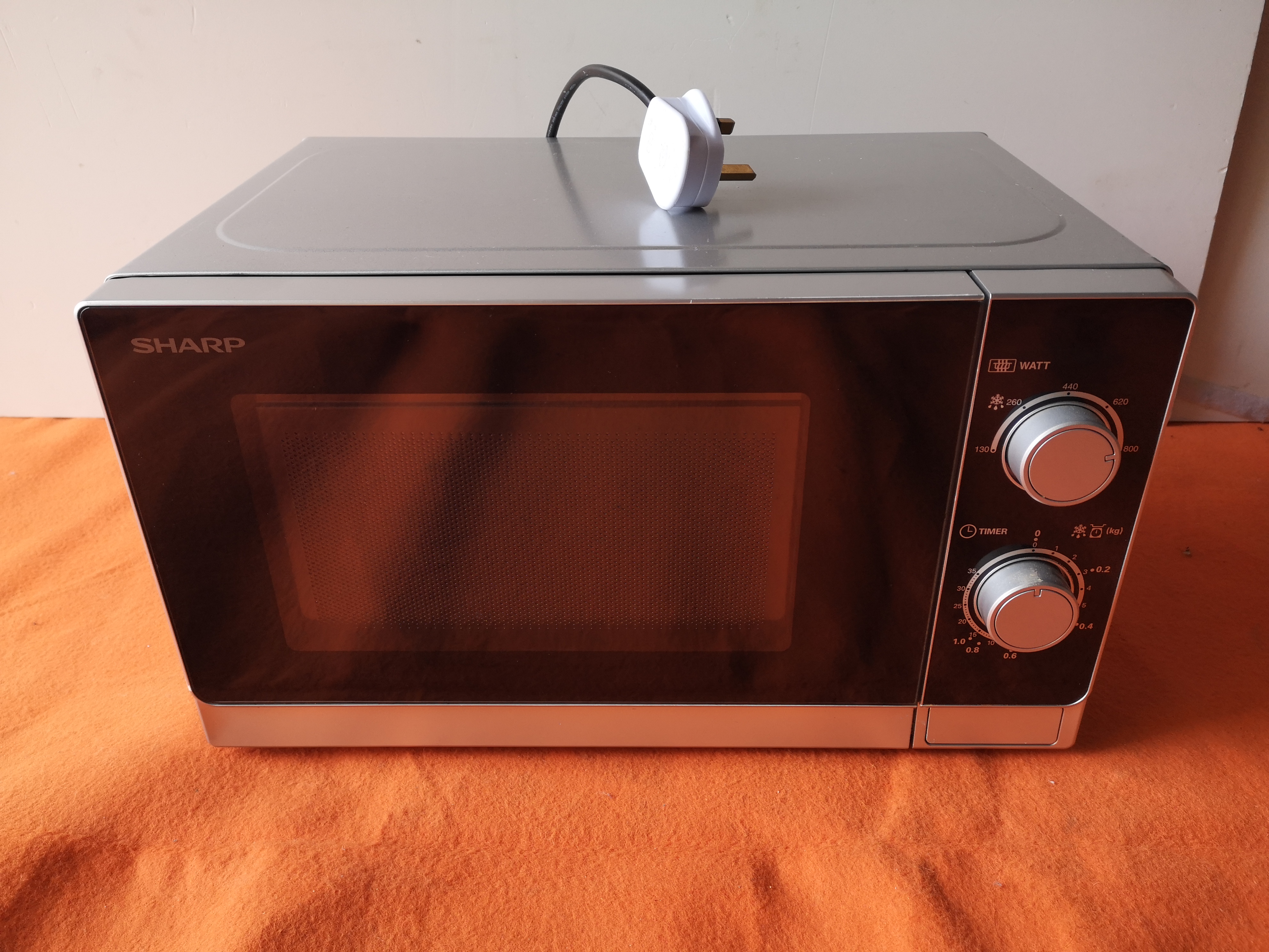 Sharp 20L Microwave Oven