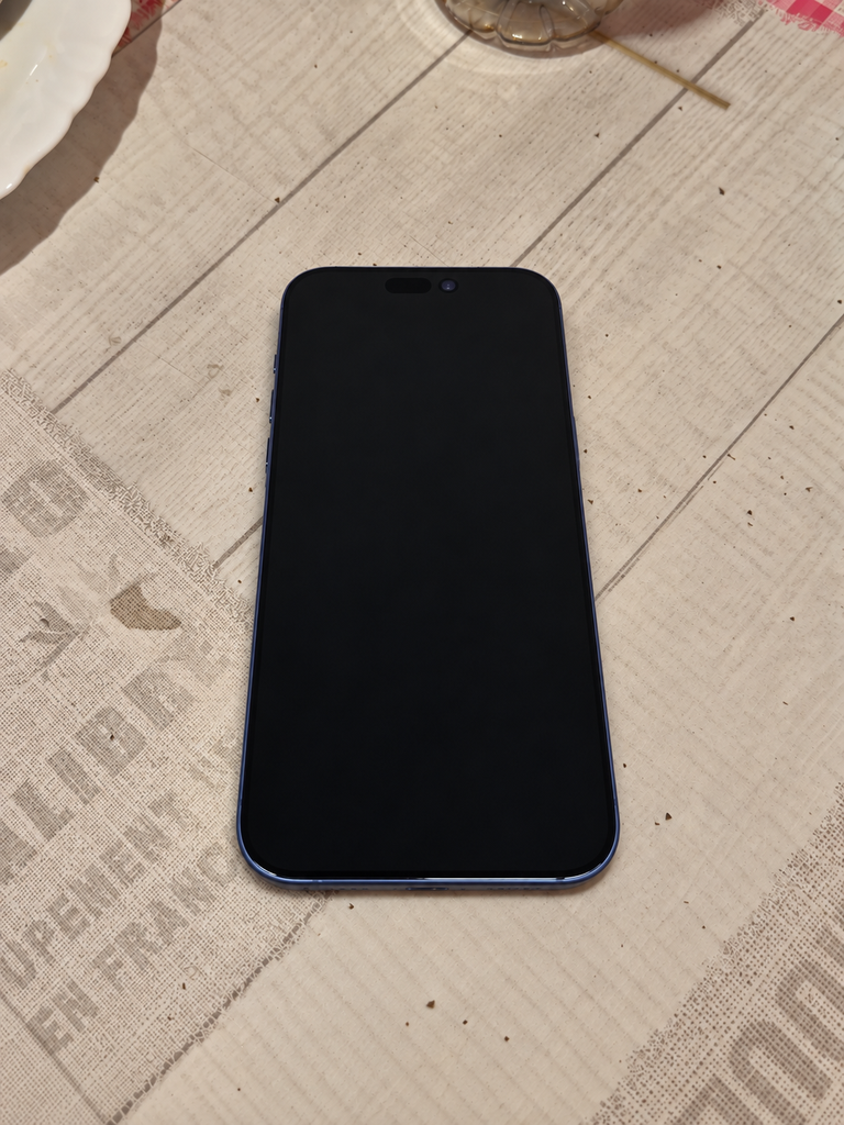 iPhone 17 Pro 256GB Blue – BRAND NEW + Case + Tempered Glass + Receipt